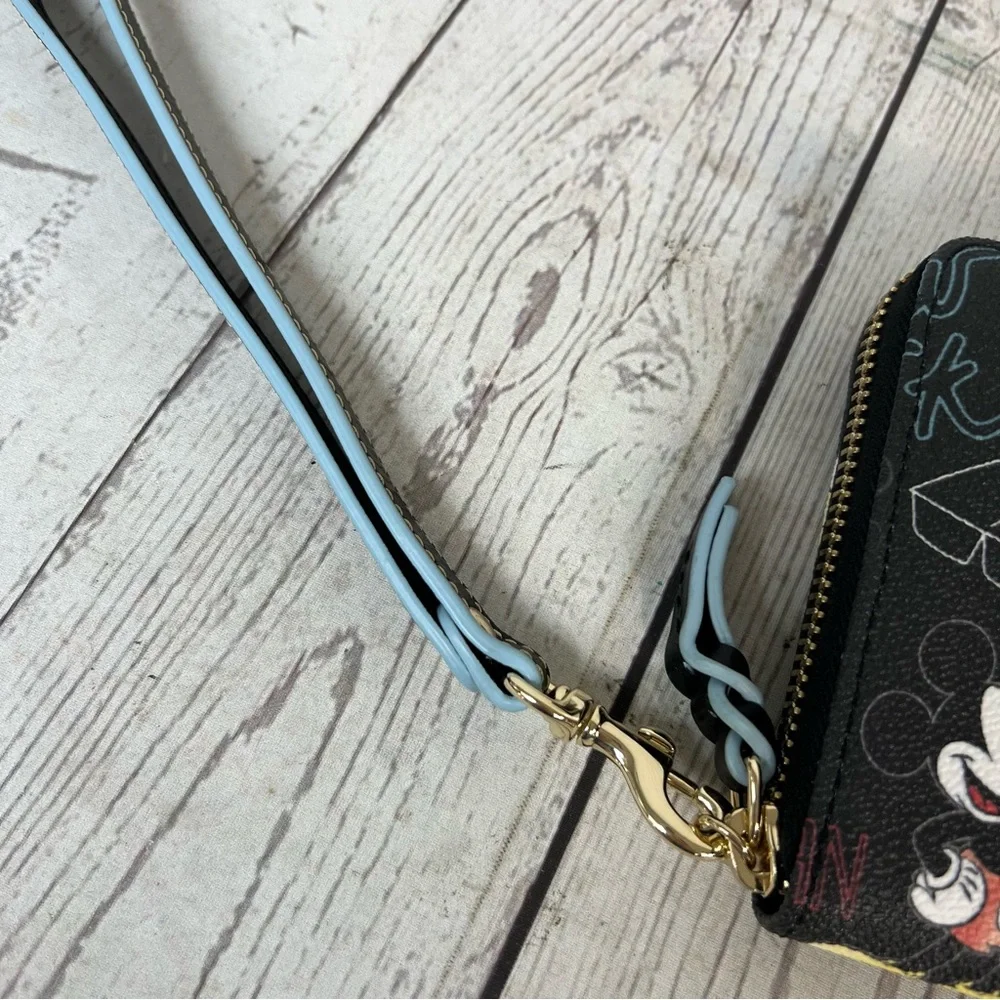 Dooney & Bourke Disney New York City 🥨 Large Zip Around Wristlet Wallet Mickey - Picture 9 of 16